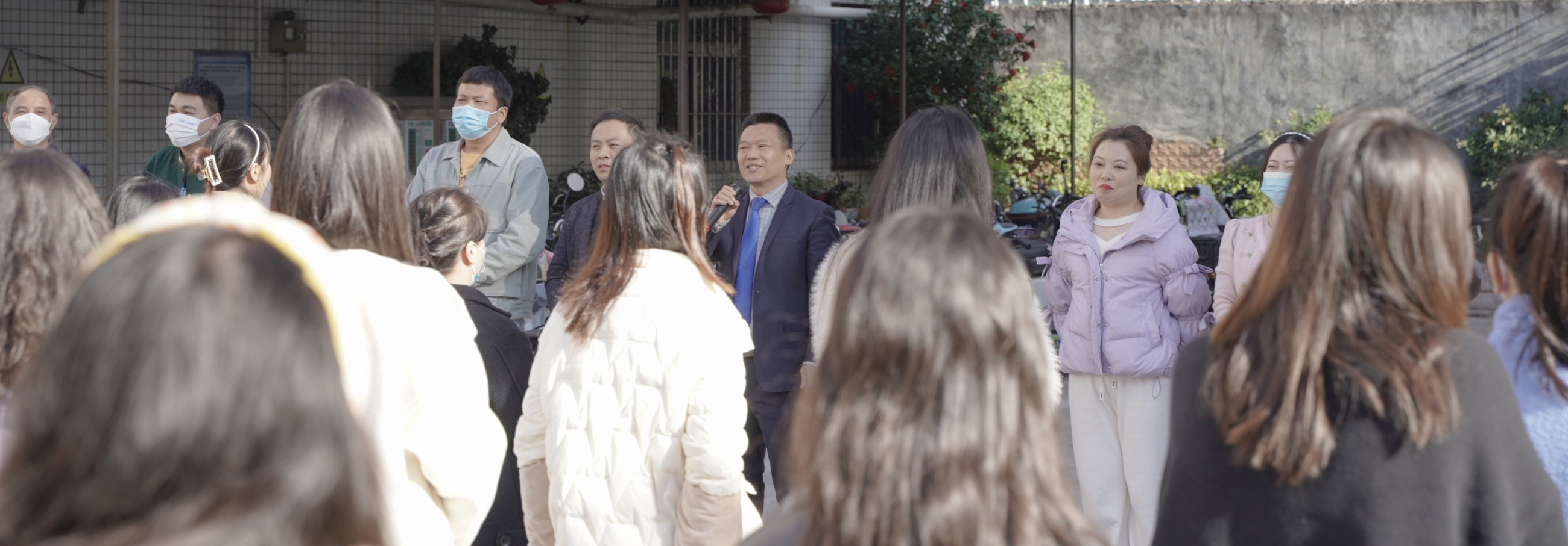 球迷体育
光电2023开工大吉