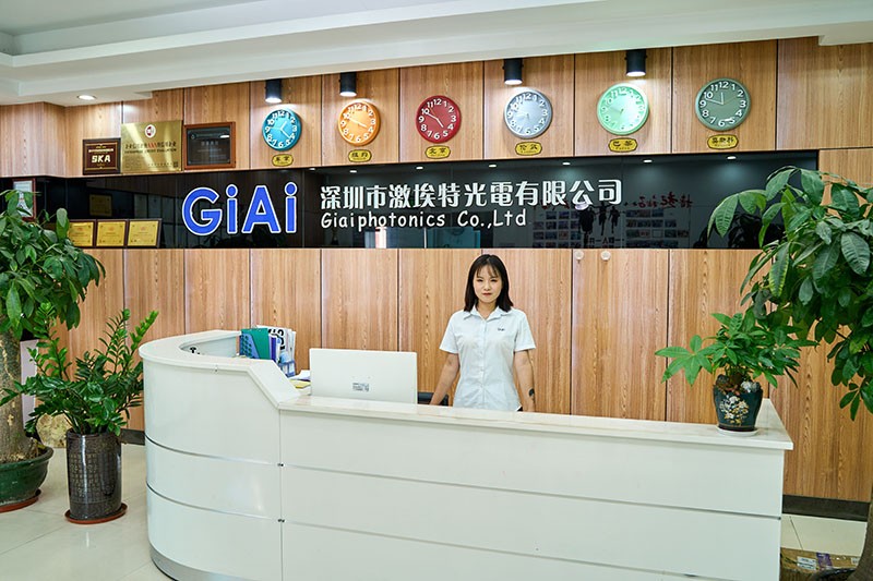 球迷体育
滤光片厂家前台