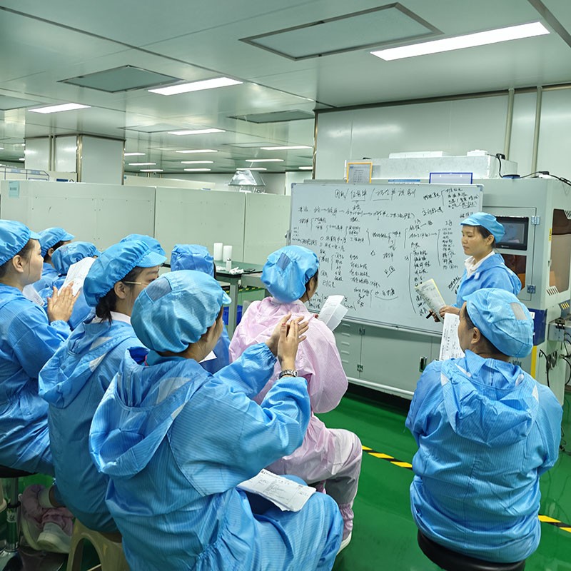 球迷体育
南京镜片车间现场人员培训