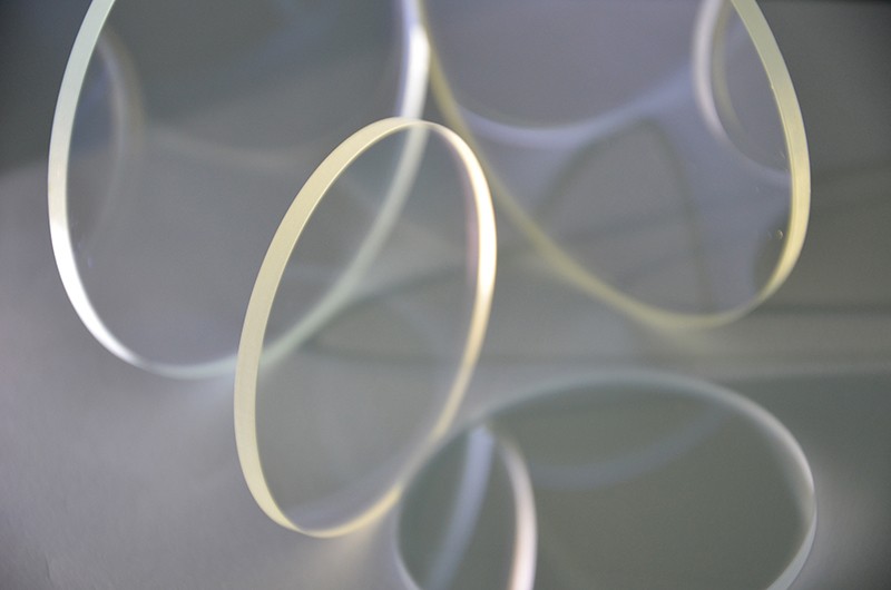 增透玻璃单点与双面AR技术的优势对比