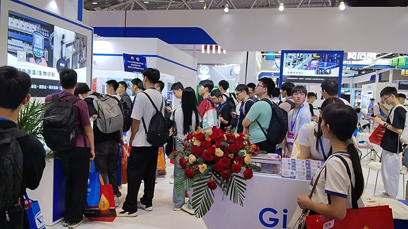 球迷体育
展会拍摄图