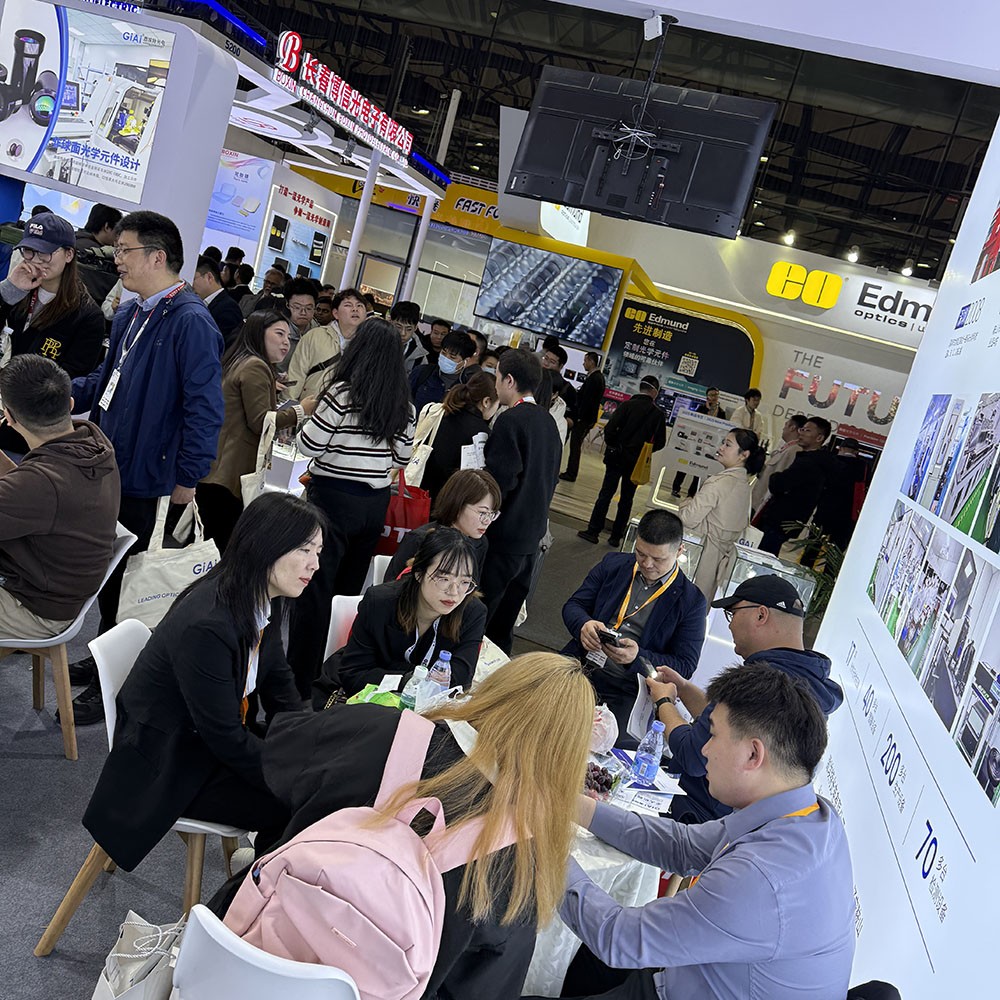 球迷体育
展会实况2