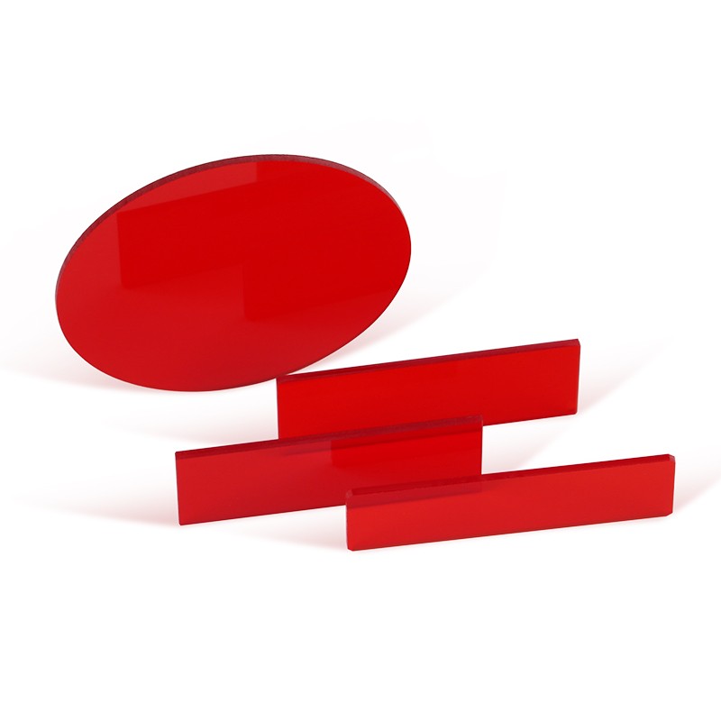 深红色有色玻璃-球迷体育
原创图