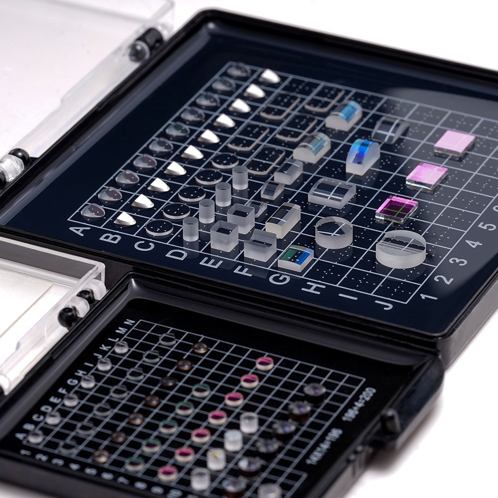 球迷体育
微小光学元件