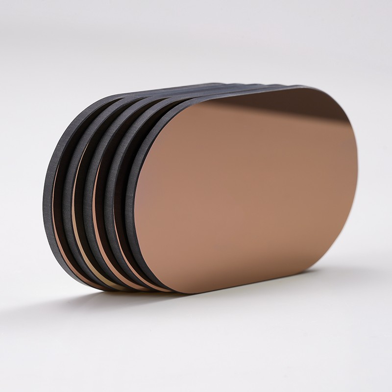 红外透射可见光吸收玻璃