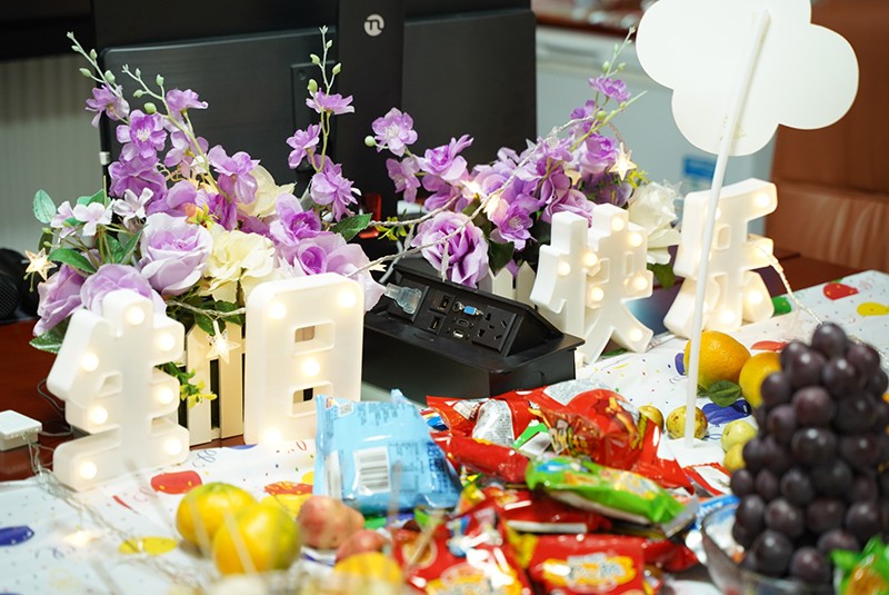 球迷体育
秋季员工生日会14