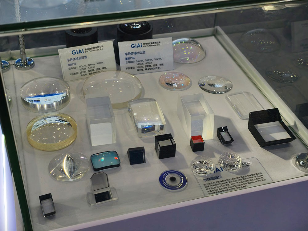 非球面及其他透镜展示