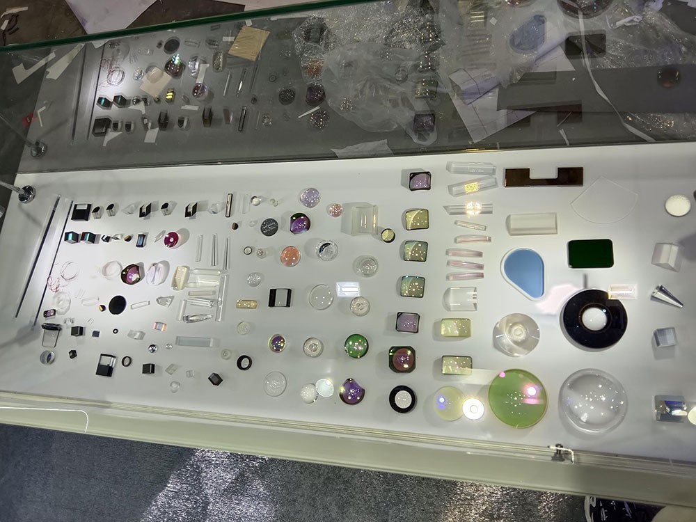 球迷体育
往期CMEF透镜棱镜展品2