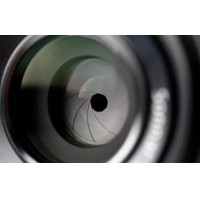 什么是光圈，他对光学镜片有哪些影响？