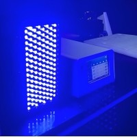 激光面光源/背光源中的光学镜片应用深度分析：从激光芯片到均匀照明